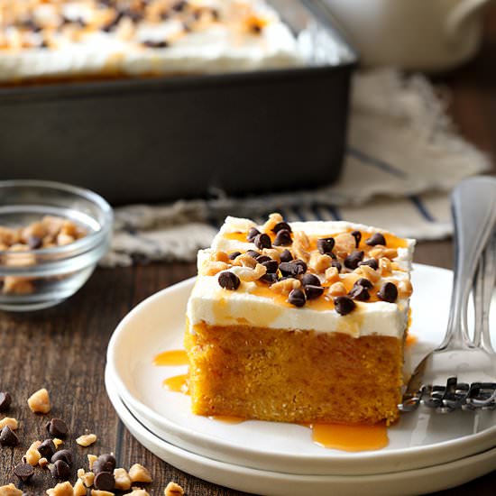 Pumpkin Spice Poke Cake