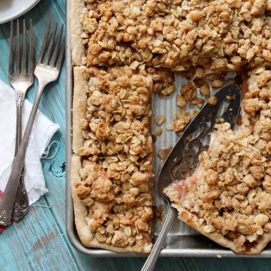 Apple Crumb Slab Pie