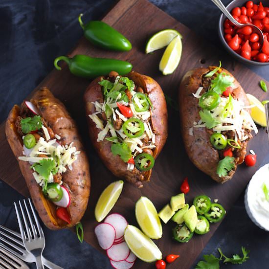 Spicy Chili Stuffed Sweet Potatoes