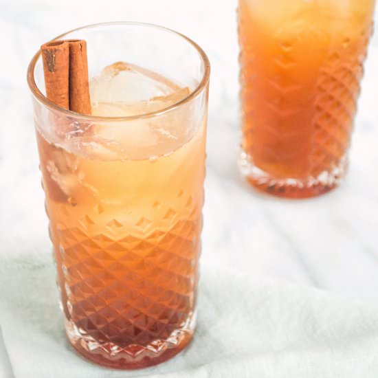 Fall Apple Cider Cocktail