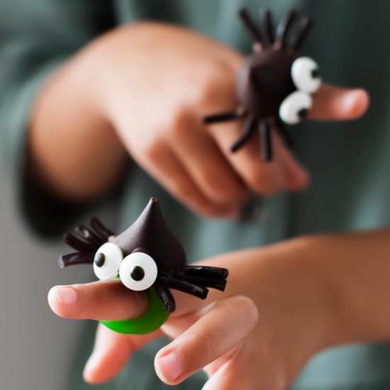 Chocolate Spider Ring Pops