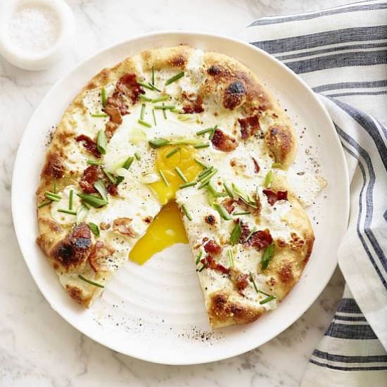 Breakfast Pizza