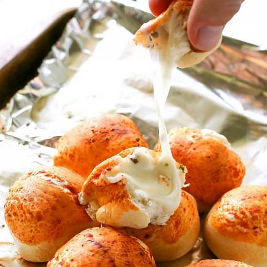 Mozzarella Puffs