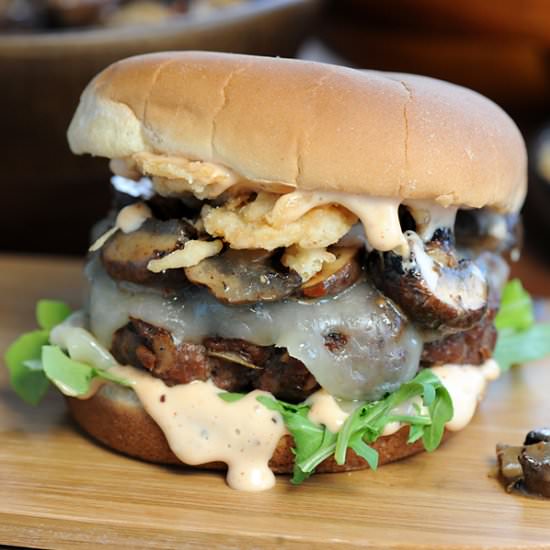 Cracked Pepper Steakhouse Burger
