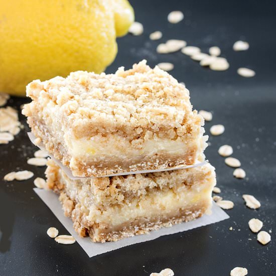 Oatmeal Lemon Crumble Bars