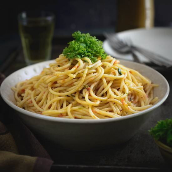 Spaghetti in Tomato Cream Sauce