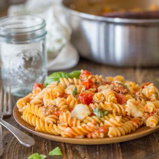 One Pot Pasta With Tomato, Basil