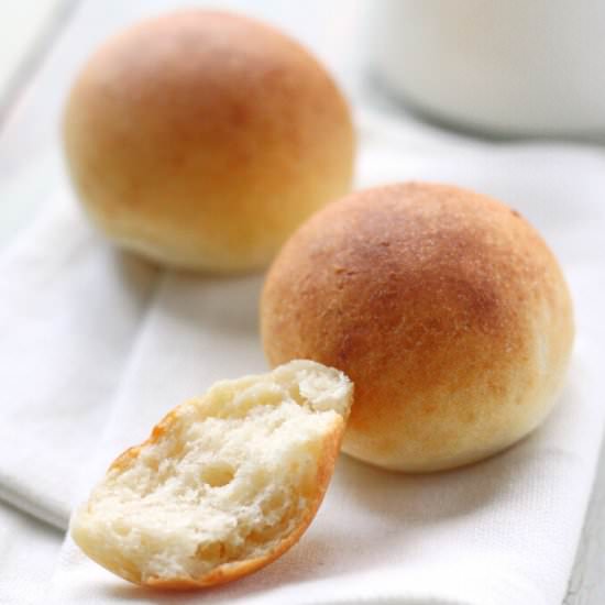 Mozzarella Buns