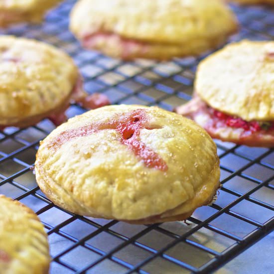 Strawberry Basil Mascarpone Handpie