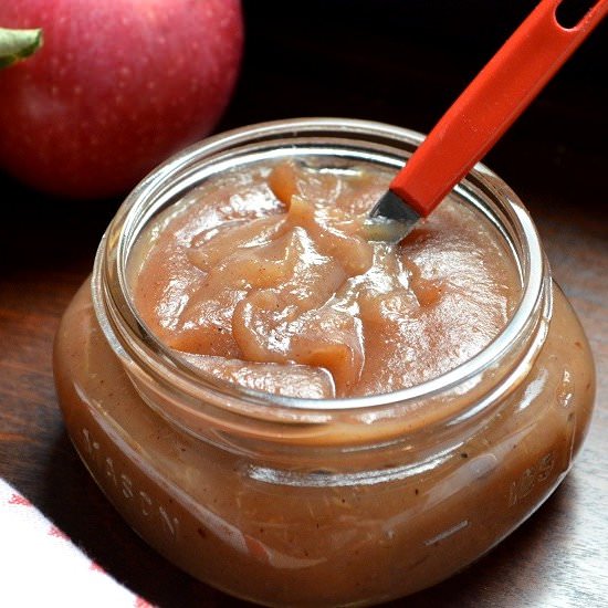 homemade spiced apple butter