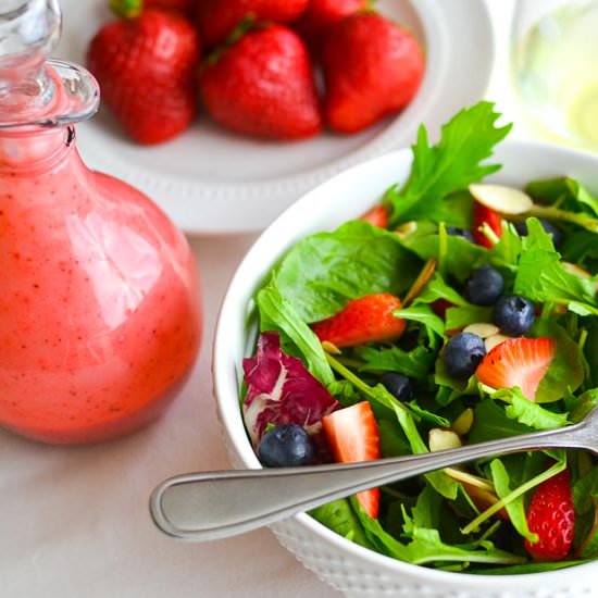 Berry-Almond Salad