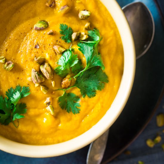 Moroccan Carrot Cauliflower Soup