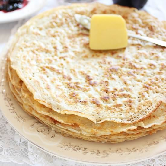 Mom’s Sunday Blueberry Crepes