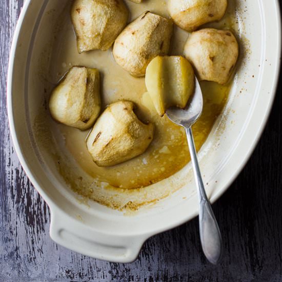 Pears Roasted with Wine and Honey