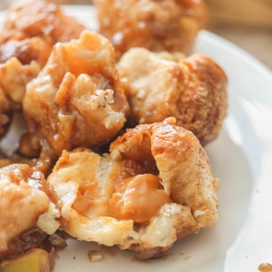 Caramel Apple Monkey Bread