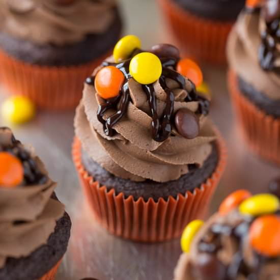 Reese’s Pieces Cupcakes
