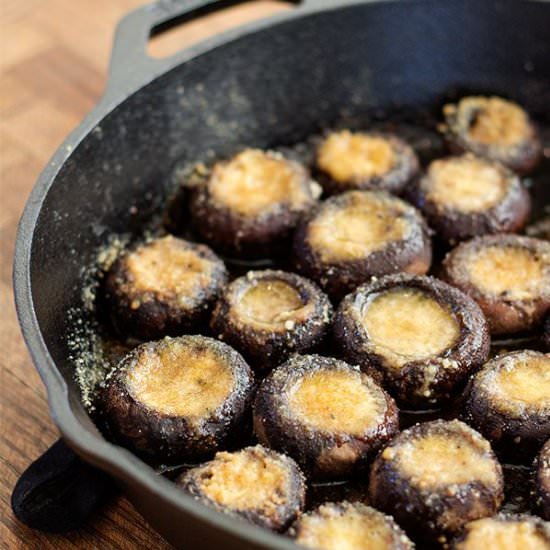 Garlic Butter Roasted Mushrooms