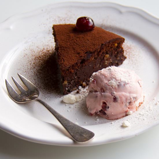 Chocolate Nut Torte