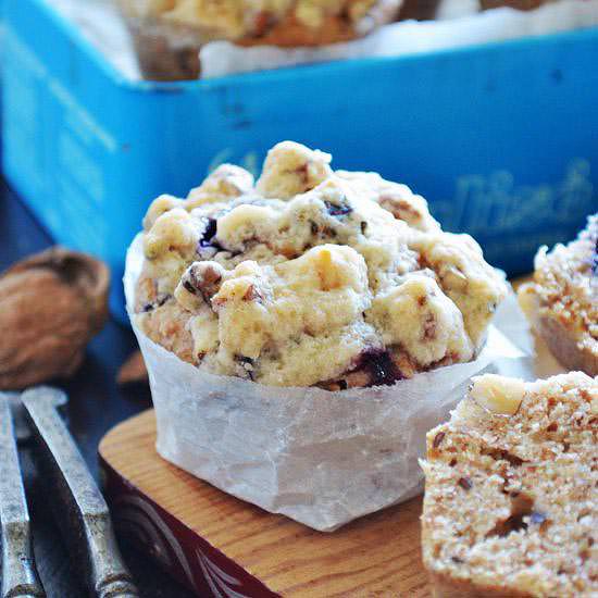 Blueberry Muffin w/ Walnut Streusel