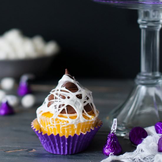 Spooky Marshmallow Web Cupcake Topping