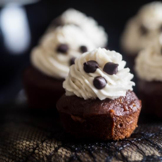 Vegan Mini Chocolate Ghost Cupcakes