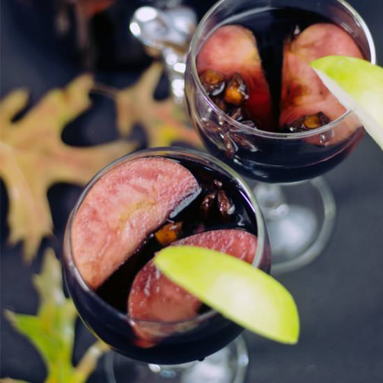 Autumn Spiced Red Wine Sangria