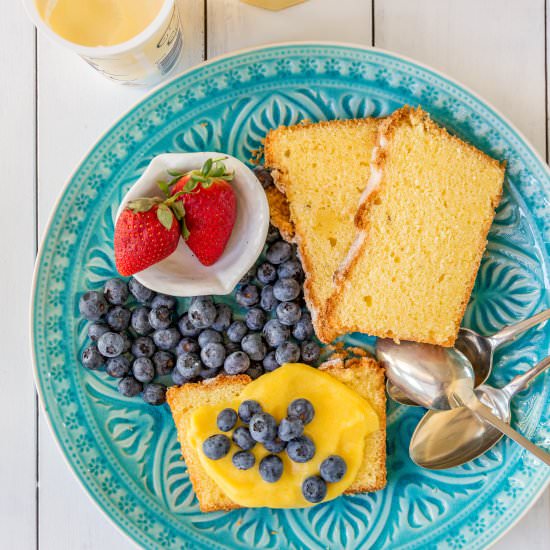 Madeira Cake with Homemade Lemon Cu