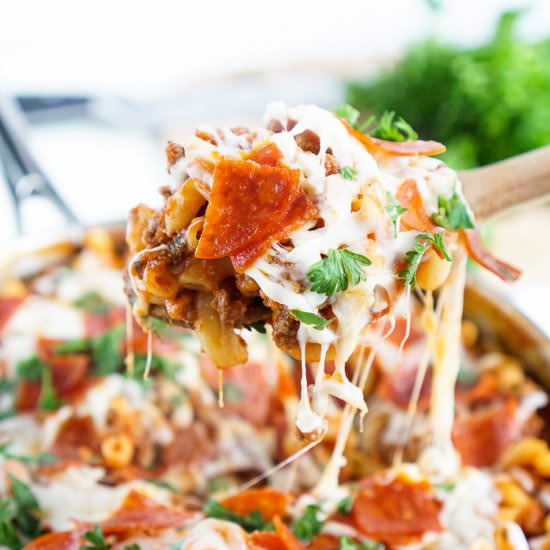 One Pan Pizza Pasta