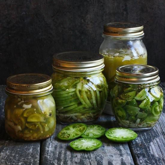 Green Tomato Pickles