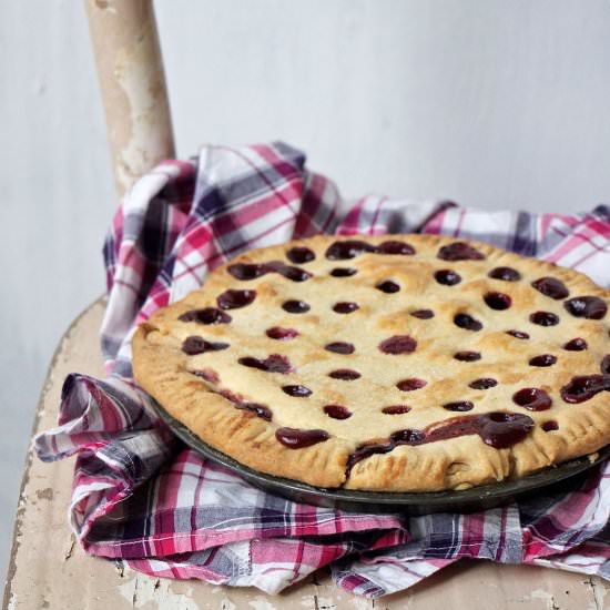 foraged bramble berry tart