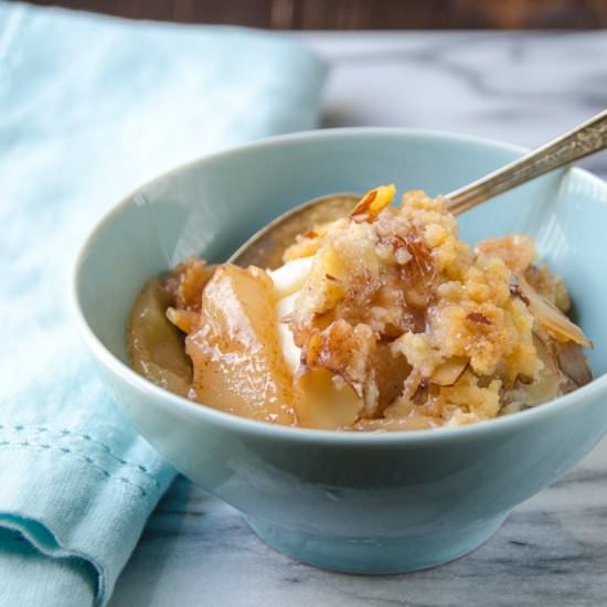 ginger pear almond crumble