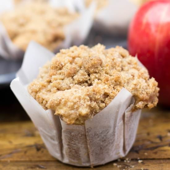 Apple Crumble Muffins