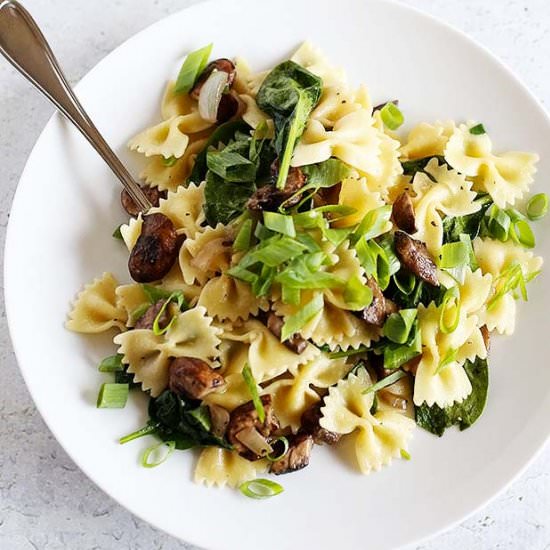 Healthy Mushroom and Spinach Pasta