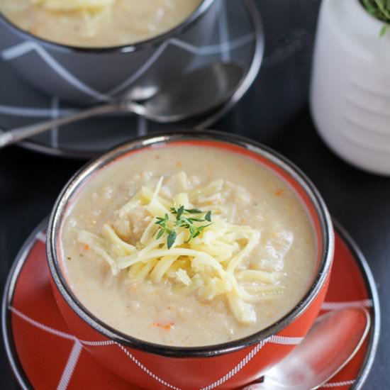 Roasted Cauliflower Cheddar Soup
