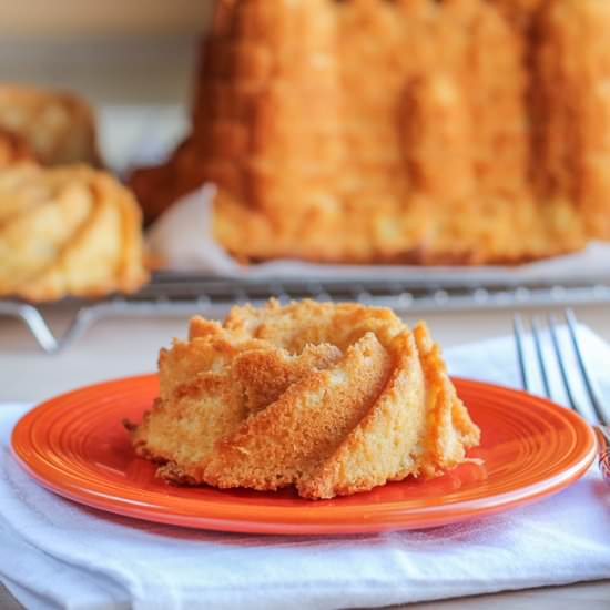 Cold Oven Cream Cheese Pound Cake