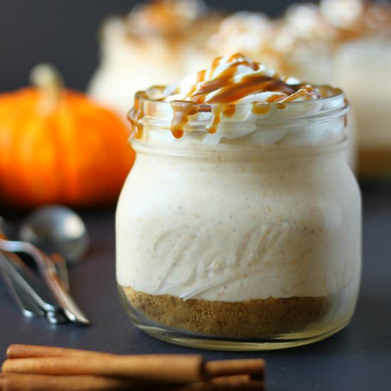 Mason Jar Pumpkin Cheesecakes