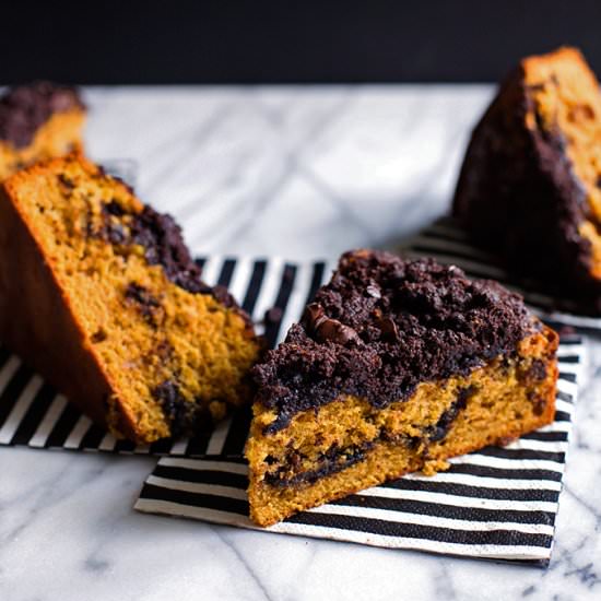 Pumpkin Chocolate Crumb Cake