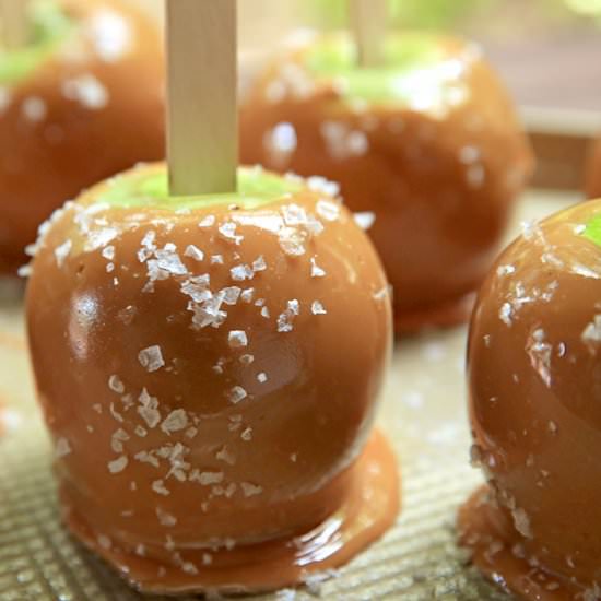 Salted Caramel Apples w/ Video