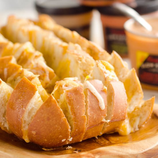 Southwest Cheesy Pull-Apart Bread