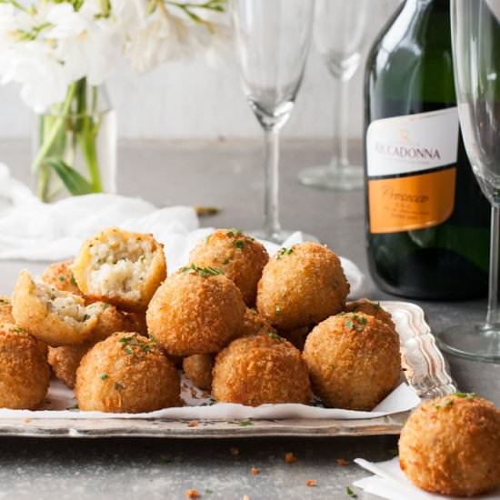 Cheesy Italian Arancini Balls