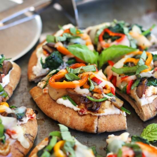 Veggie Pita Pizza Bites