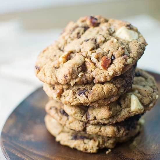 Spiced Chocolate Chunk Cookies