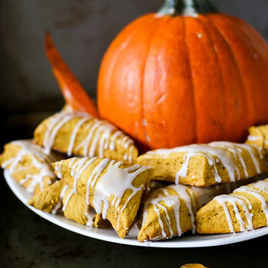 Super Easy Mini Pumpkin Scones