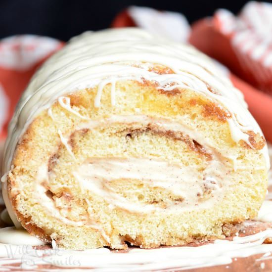 Cinnamon Roll Cake Roll