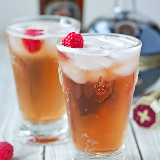 Chambord & Ginger Beer Cocktail