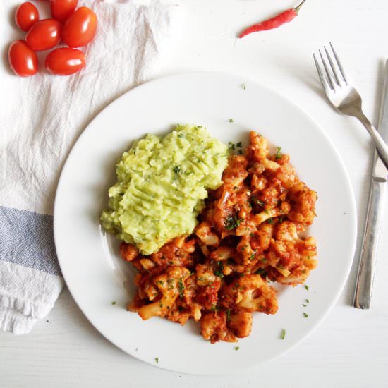 Cauliflower In Tomato Sauce