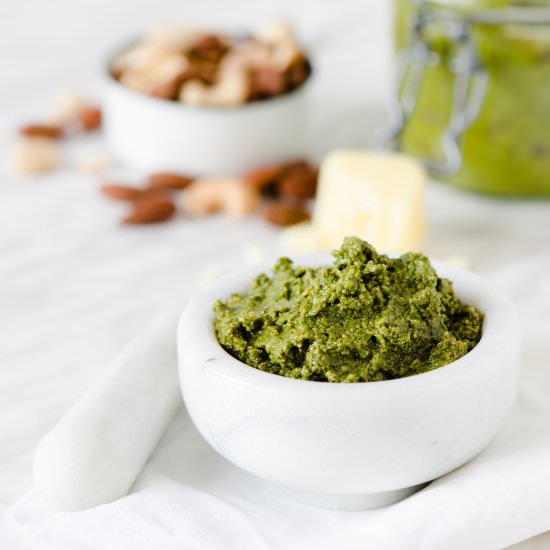 Almond & Cashew Pesto