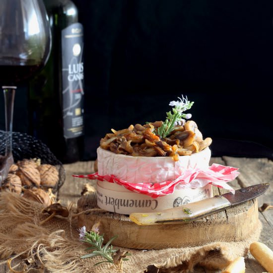 Camembert with mushrooms and walnut