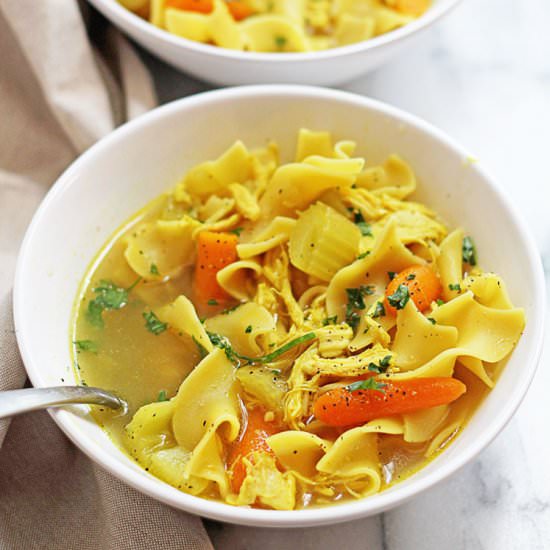 Slow Cooker Chicken Noodle Soup