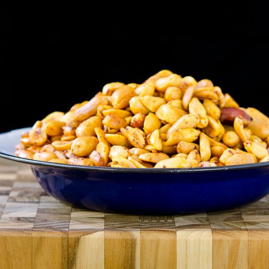 Sriracha Spiced Peanuts